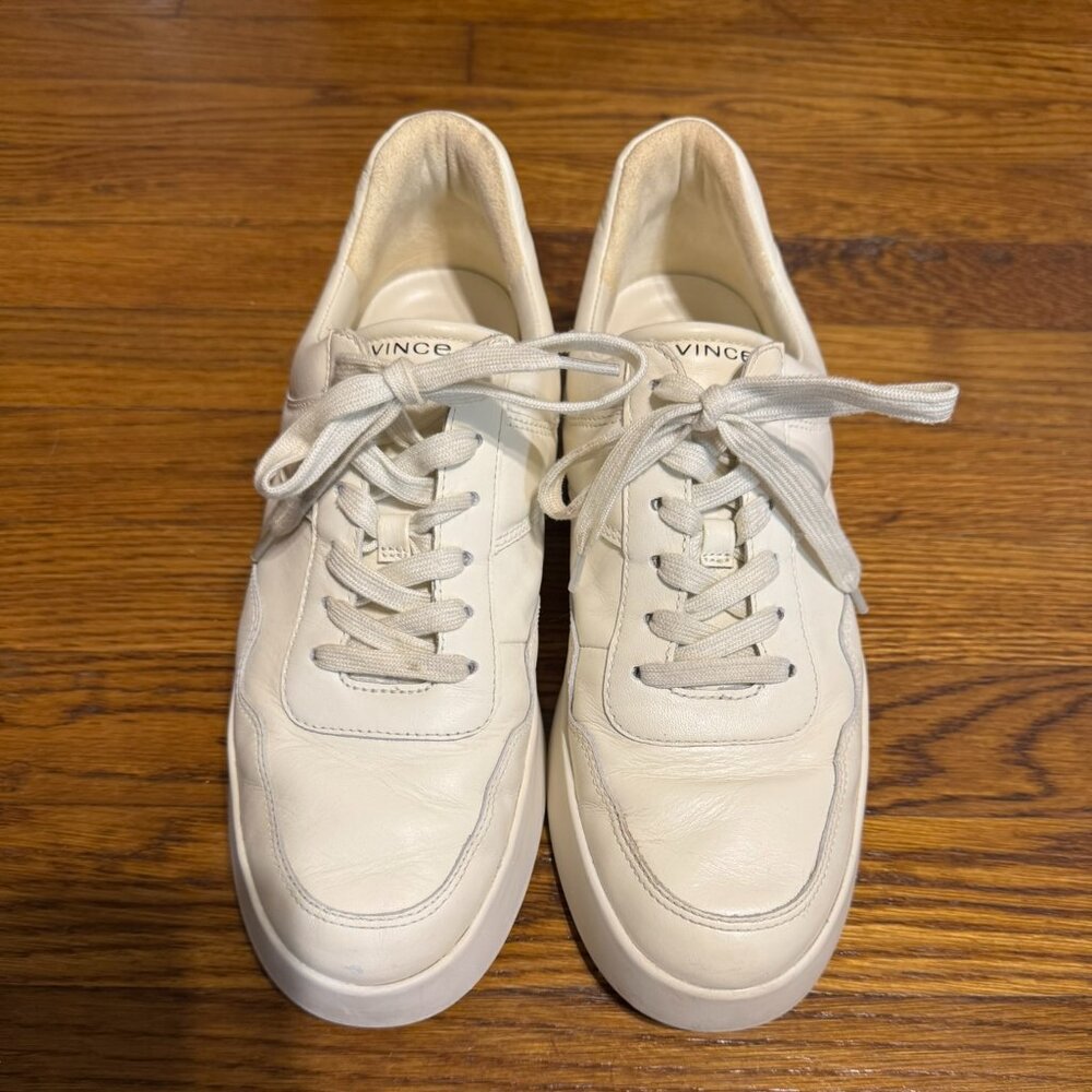 Vince Warren Court Sneaker W Sz 9 in Milk